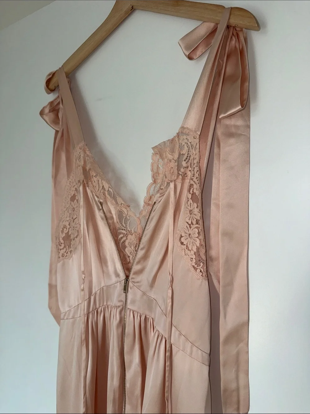 Stella McCartney Blush Satin & Lace Slip Dress - Picture 4 of 7